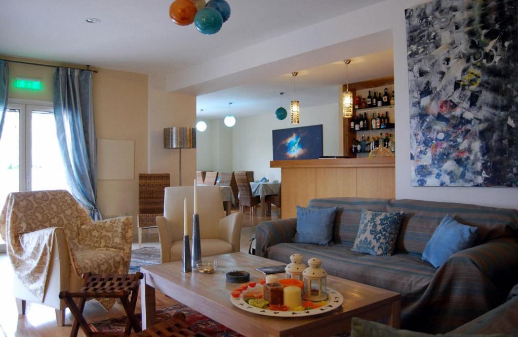 Astrolabe Hotel Khronia Bagian luar foto