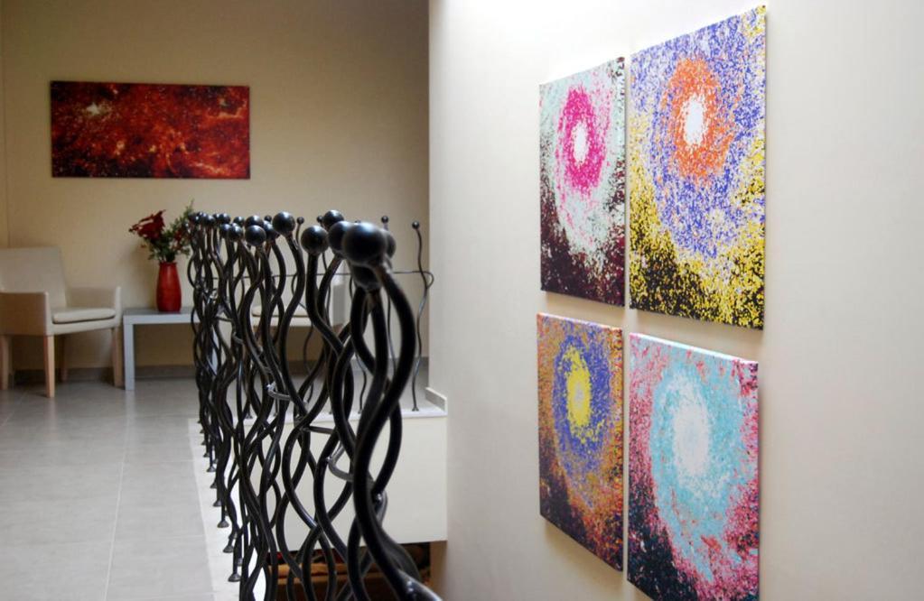 Astrolabe Hotel Khronia Bagian luar foto